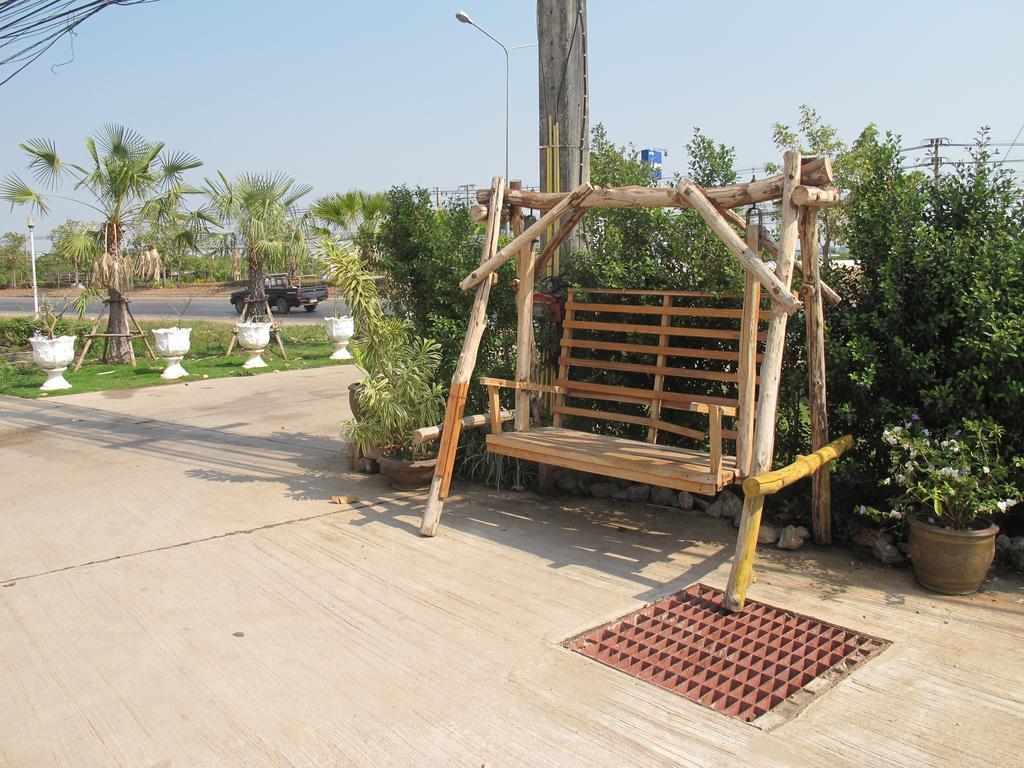 אודון תאני The Star Hotel מראה חיצוני תמונה