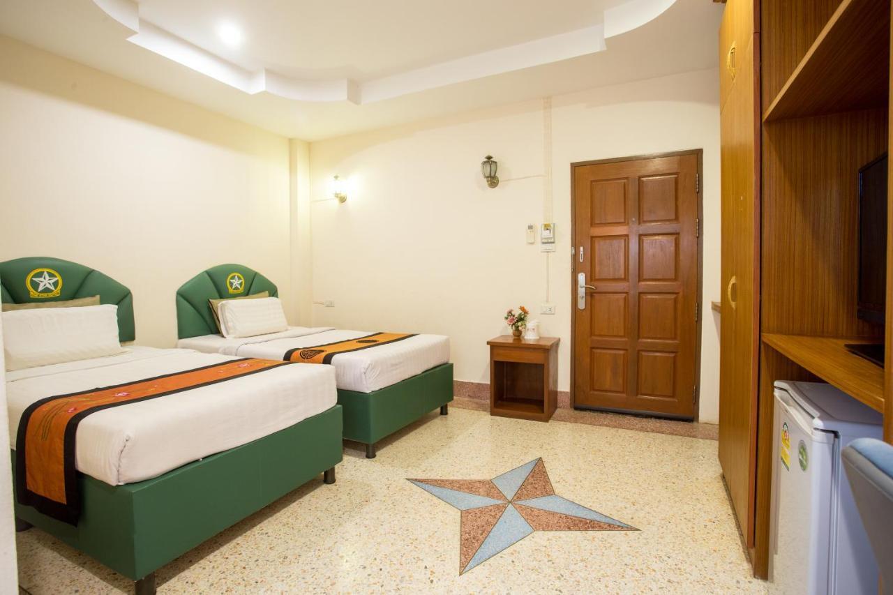 אודון תאני The Star Hotel מראה חיצוני תמונה